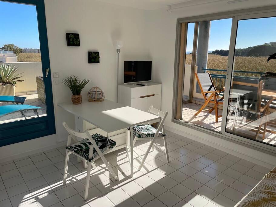 Domaine D'Azur - Renovated 1Br With Terrace Pool & Garage Apartman Le Lavandou Kültér fotó