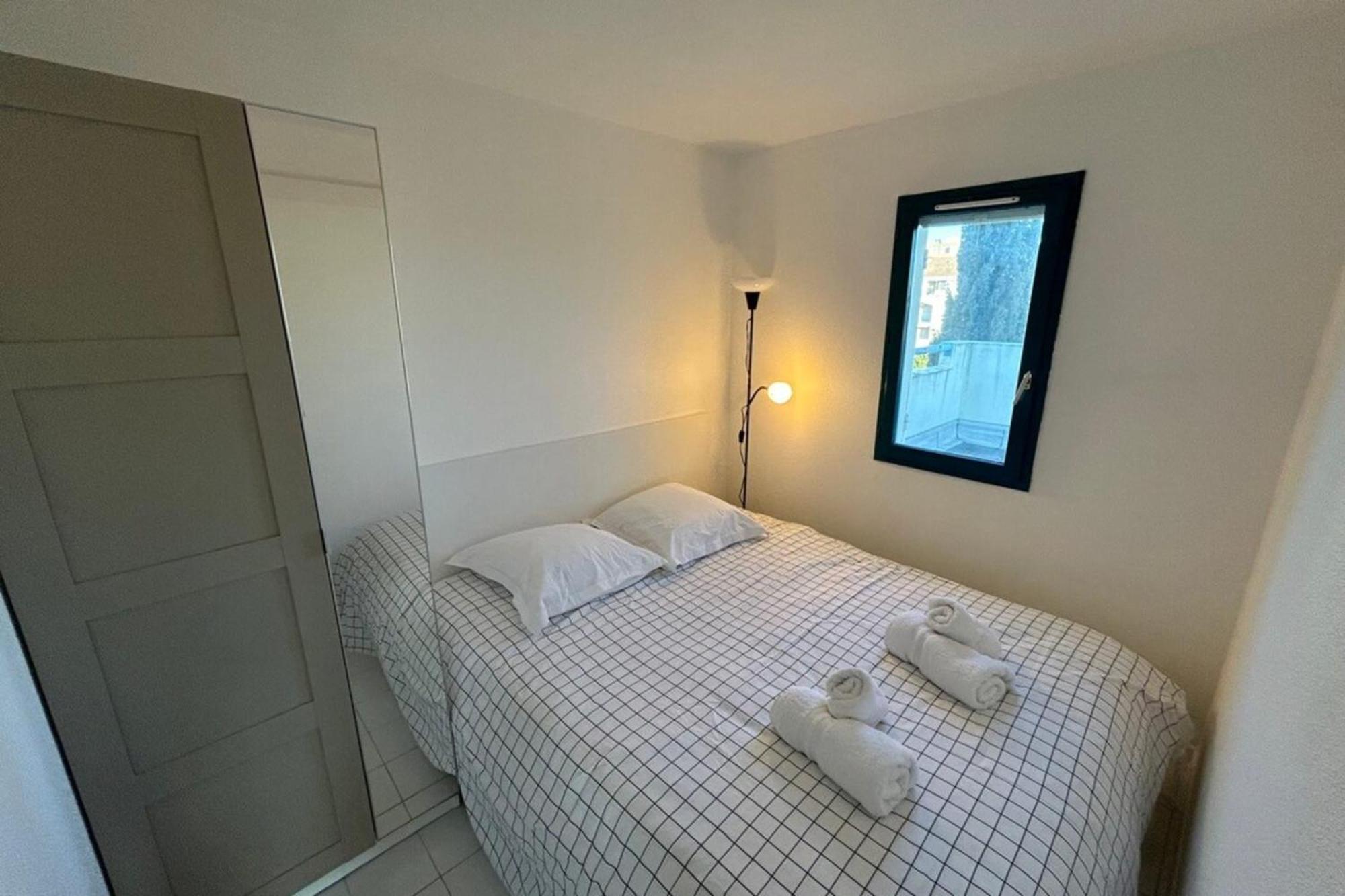 Domaine D'Azur - Renovated 1Br With Terrace Pool & Garage Apartman Le Lavandou Kültér fotó
